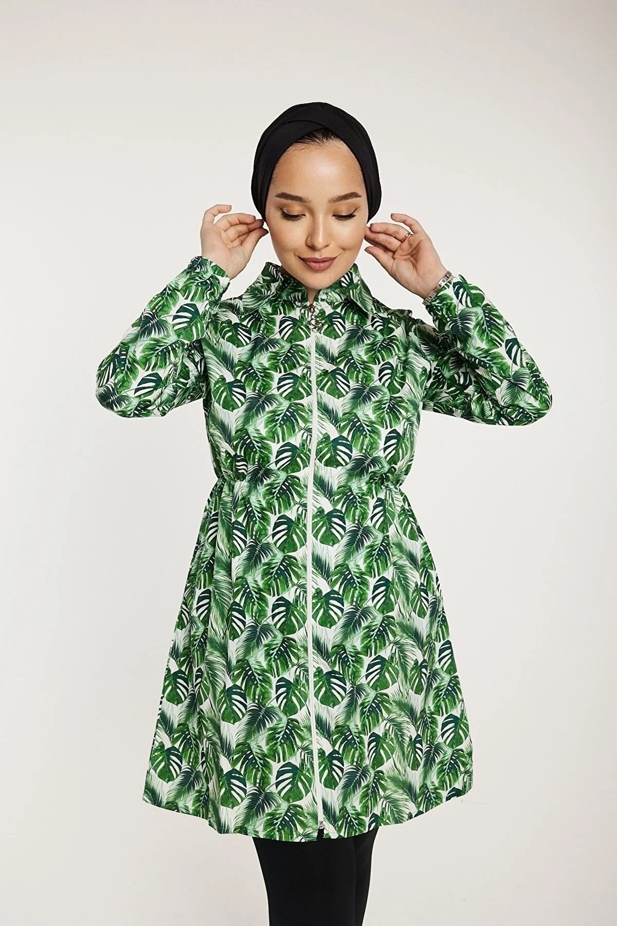 Tropical Sleek-Waterproof Green Mayo